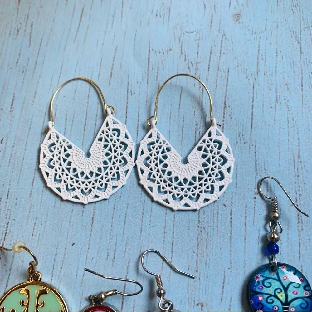 Earring Bundle - Picture 2 of 5
